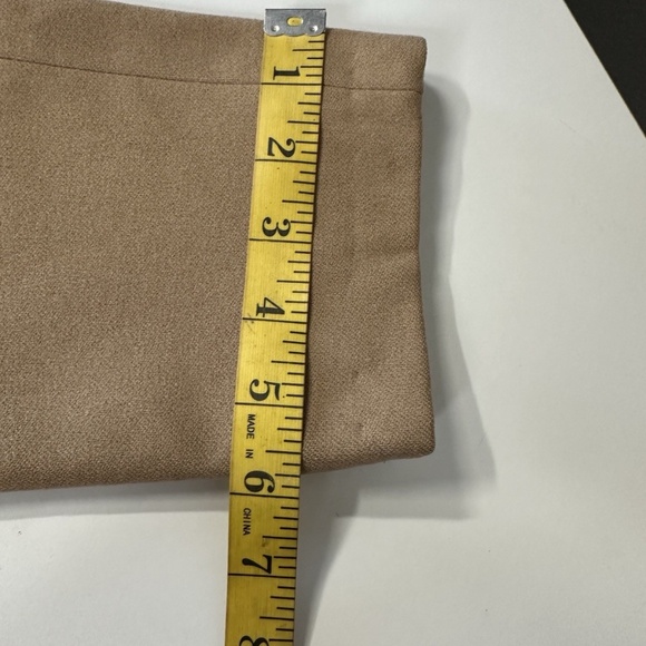 Pendleton Virgin Wool Coat: Classic Camel Outerwear for Timeless Style - Picture 11 of 16